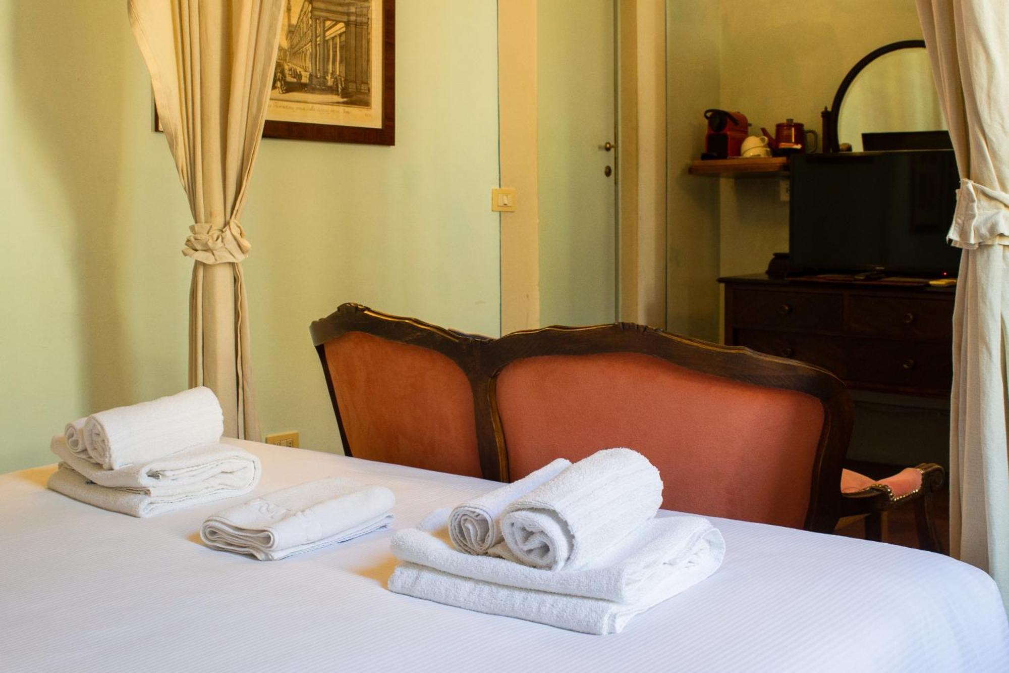 Antica Dimora Firenze Bed & Breakfast Екстериор снимка
