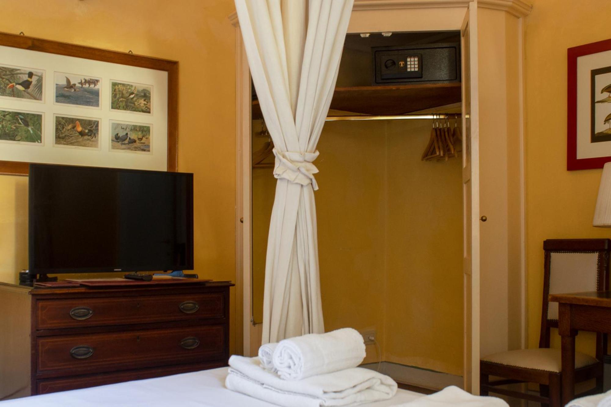 Antica Dimora Firenze Bed & Breakfast Екстериор снимка